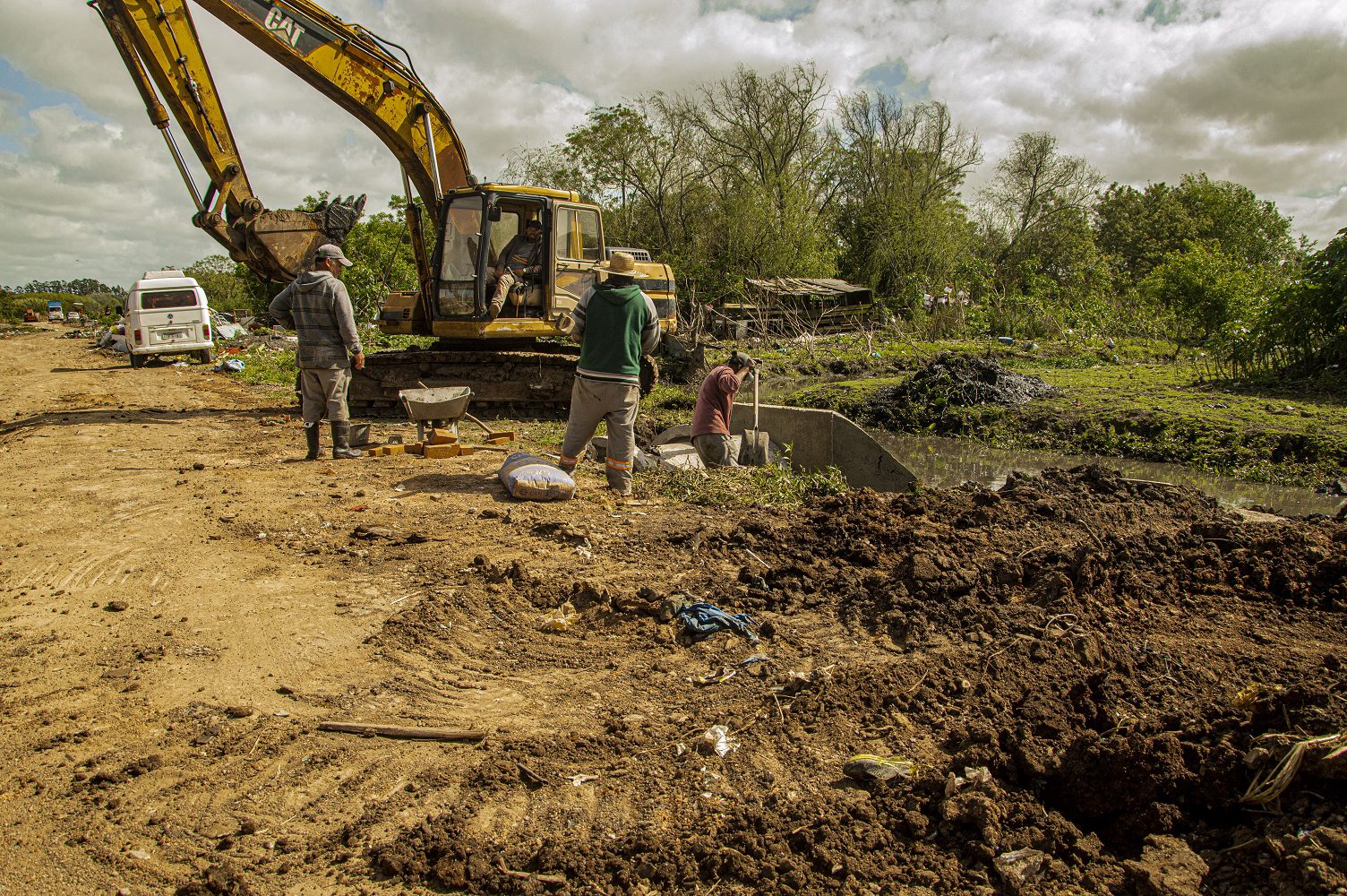obra no pac rua coletora (1)