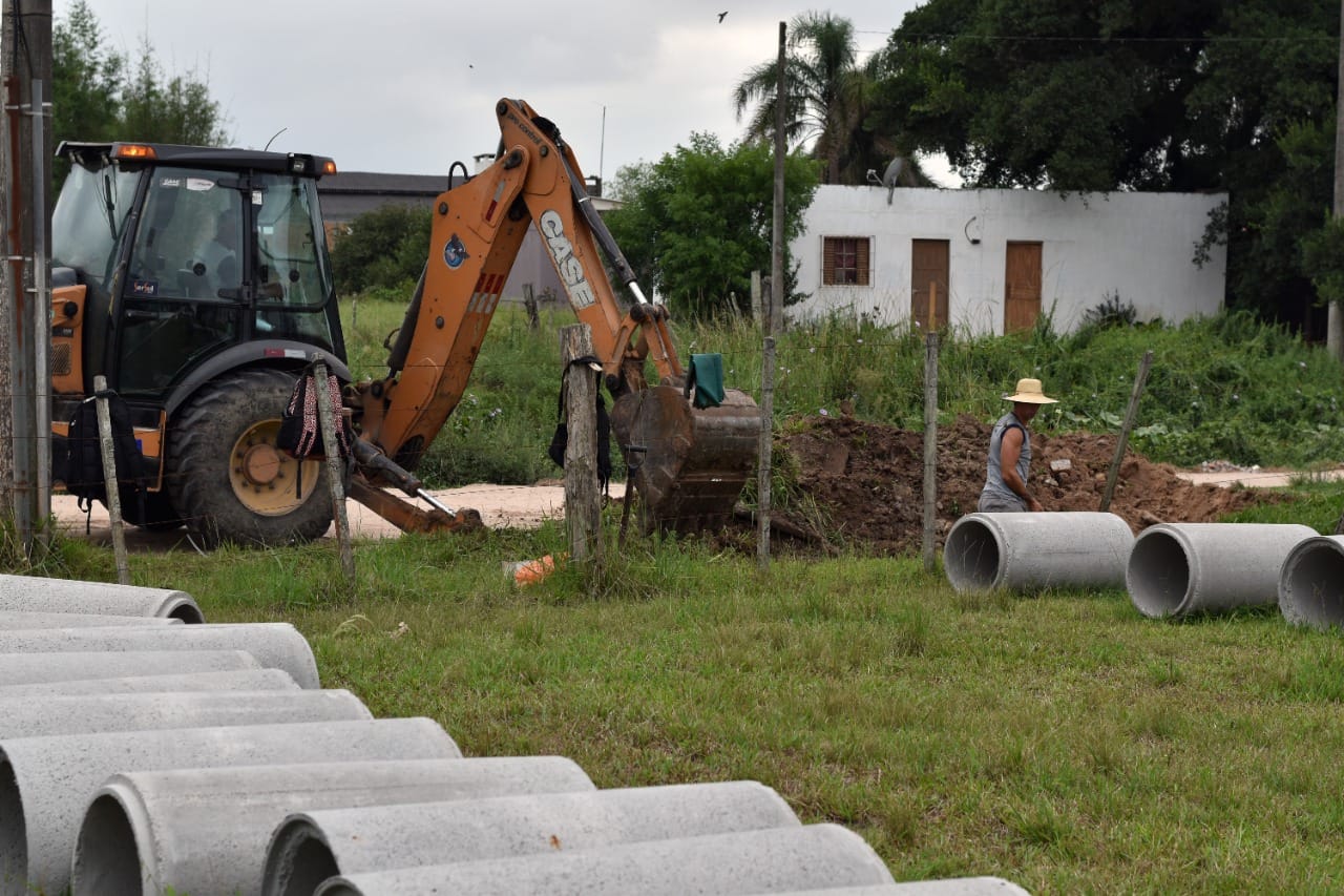 canos instalados no Passo do Salso - Pelotas